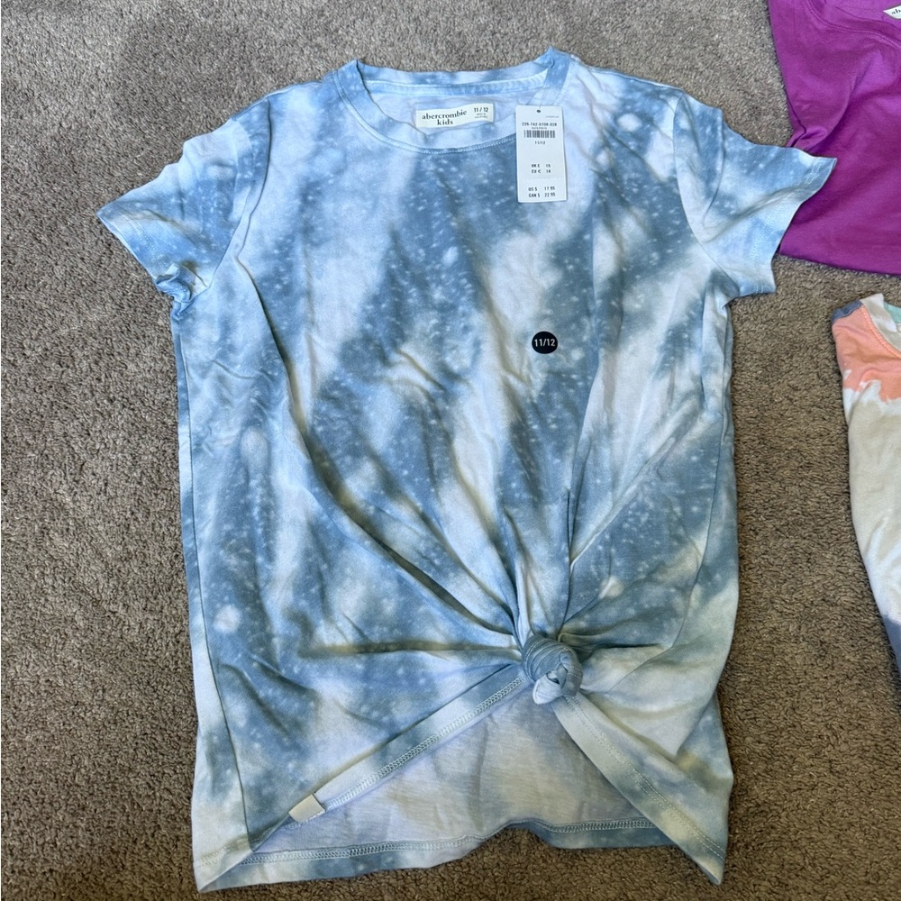 Lot of 6 NWT Abercrombie & Fitch Tie-Dye and Solid T-Shirts - Picture 6 of 9